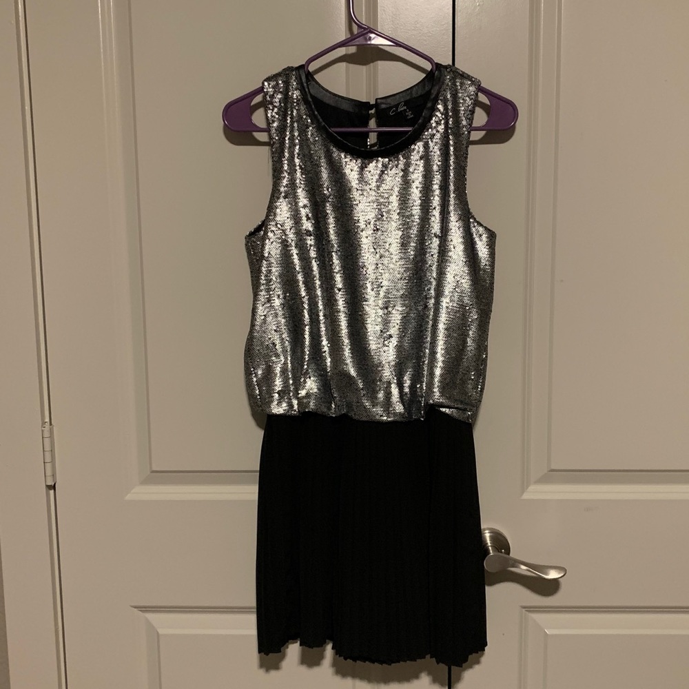 Silver Sequins dress C. Luce. sz S. EUC